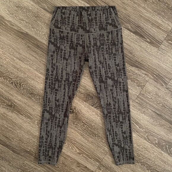 Varley Luna Legging in Textured Scales NWOT - Picture 1 of 6